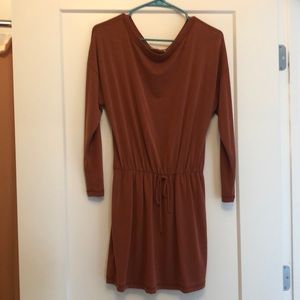 Rust-colored dress, size Small